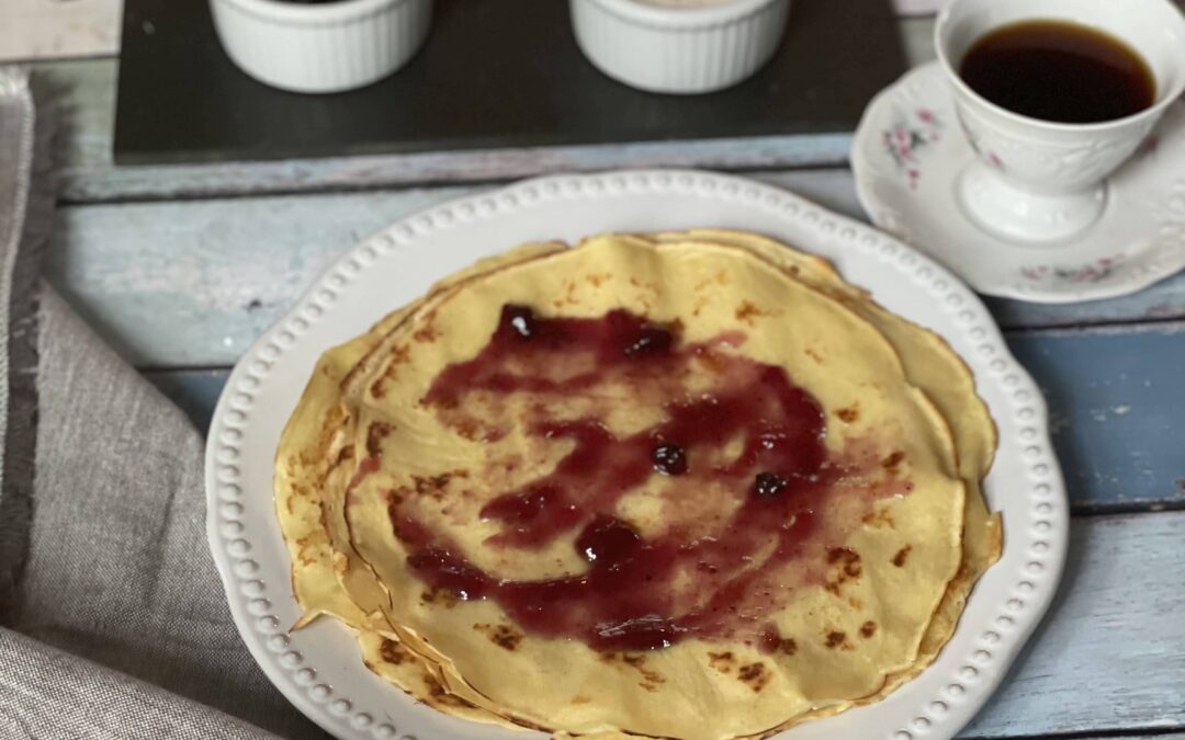 A silly, yet popular Norwegian tale about a pancake that got away