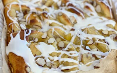 Sweet Orange and Vanilla Custard Buns for Easter