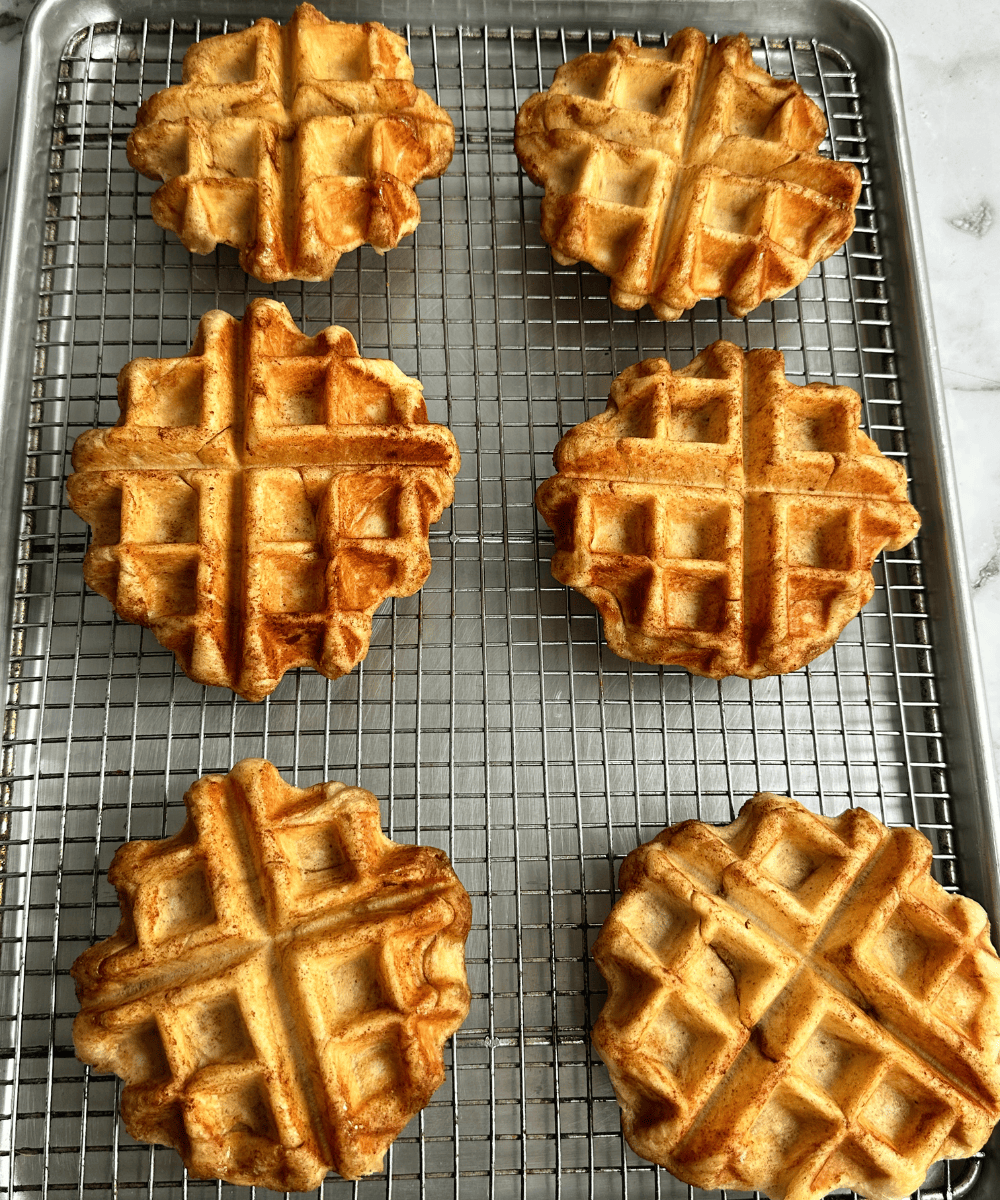 Norvegan Kanelbolle Vafler - Arctic Grub